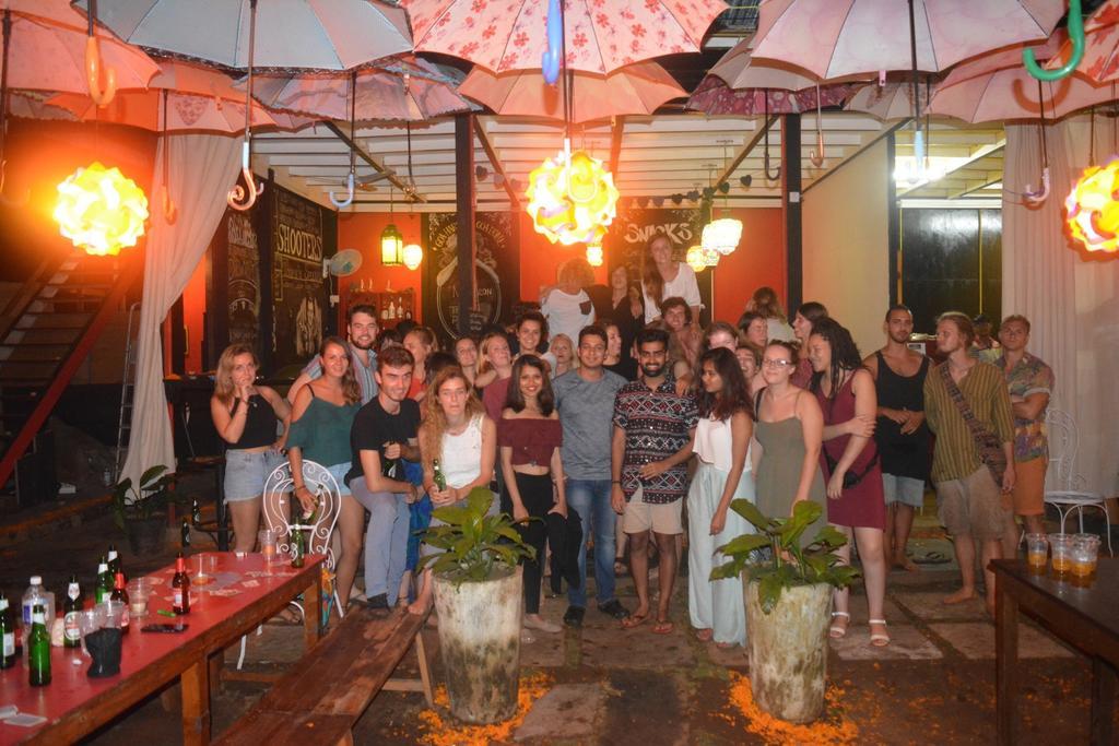 Red Door Hostel 안주나 외부 사진